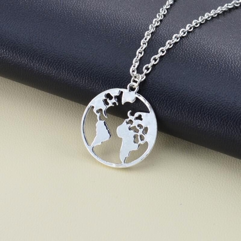 Round Wanderlust World Map Circle Pendant Necklace - Picture 3 of 4